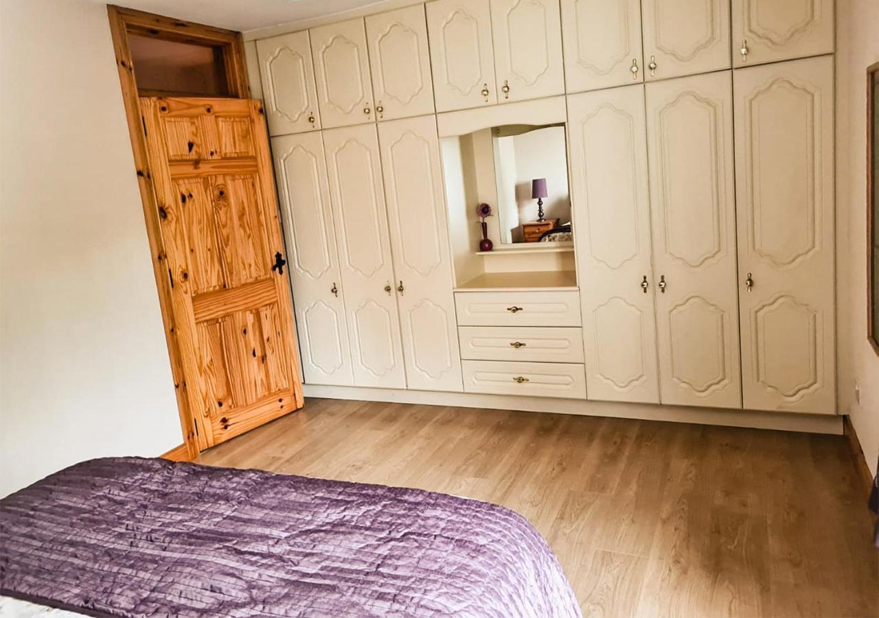 Moat Holiday Rental Lisnaskea Luaran gambar